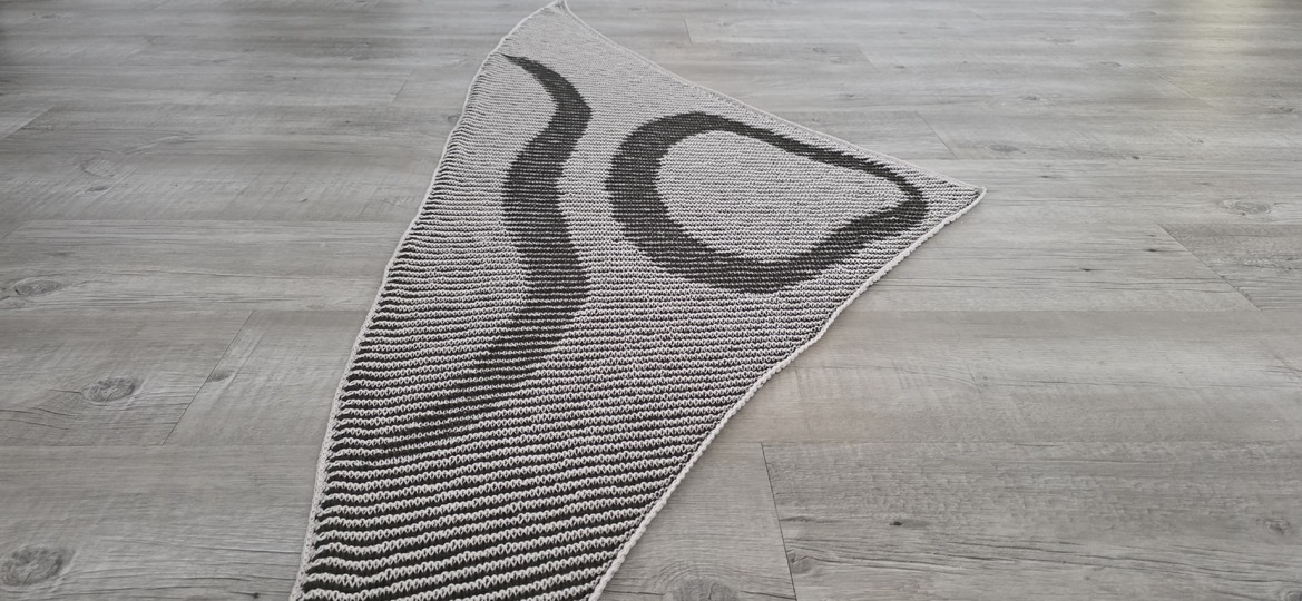 Taurus, Shadow Knitting, Illusion Knitting, Motif Shawl