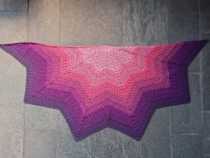 "Seestern"... das Sternentuch mit 6 Ecken für warme oder kalte Tage