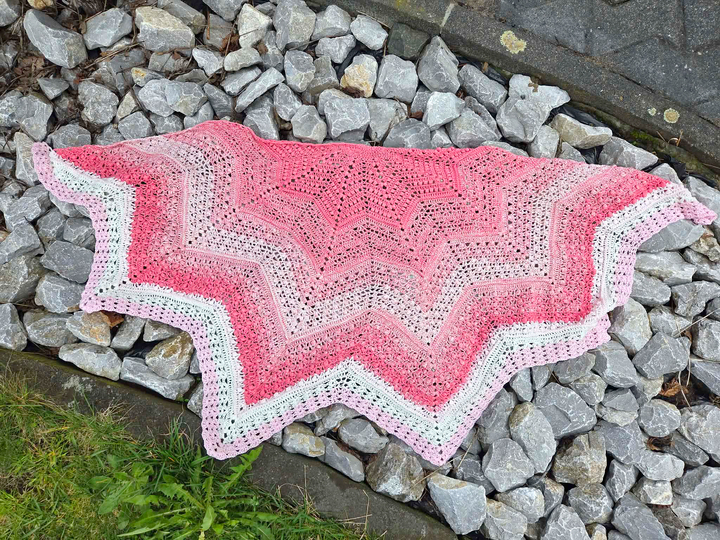 "Seestern"... das Sternentuch mit 6 Ecken für warme oder kalte Tage