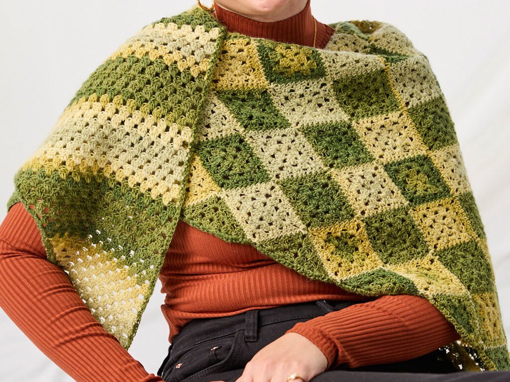 TUCH GEORGINA … MIT GRANNYS GEHÄKELT