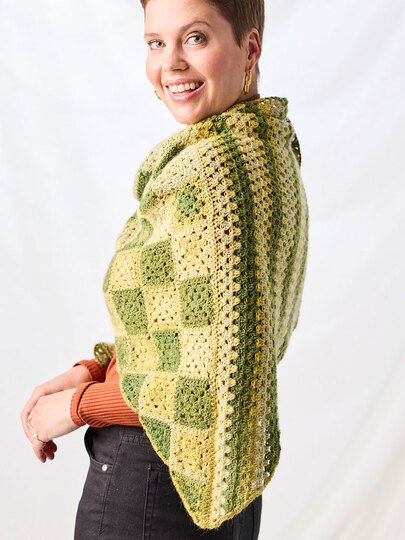 TUCH GEORGINA … MIT GRANNYS GEHÄKELT