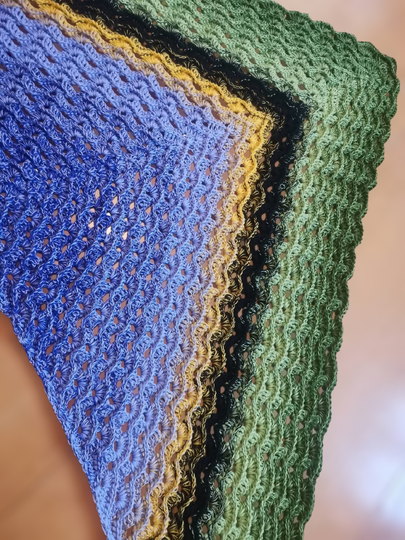 Mareo & Marea — 2-in-1 Triangular Shawl Crochet Pattern