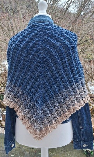 Mareo & Marea — 2-in-1 Triangular Shawl Crochet Pattern