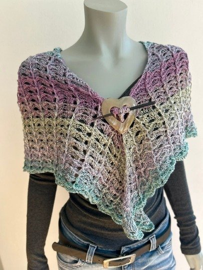 Mareo & Marea — 2-in-1 Triangular Shawl Crochet Pattern