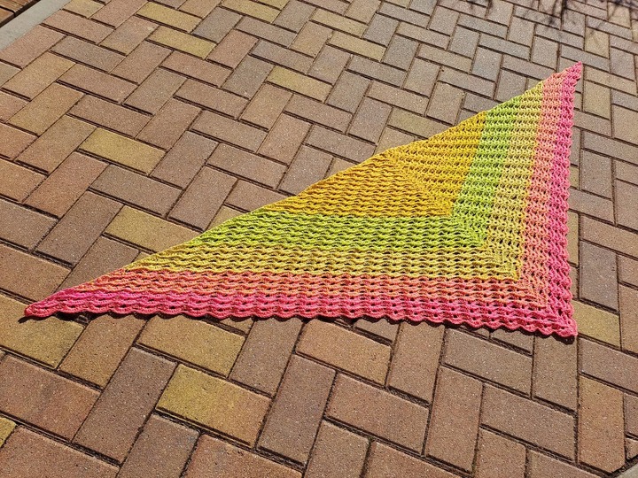 Mareo & Marea - Häkelanleitung für ein Dreieckstuch 2 in 1