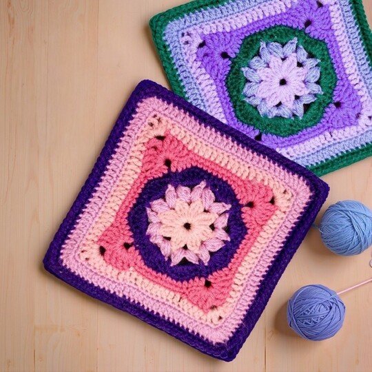 Boho Floral Granny Square Pattern (Video Tutorial)