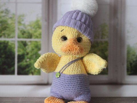 Plush Duckling Crochet Pattern