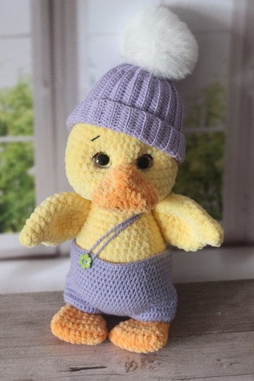 Plush Duckling Crochet Pattern