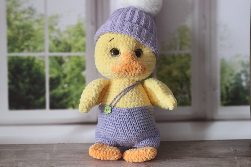 Plush Duckling Crochet Pattern