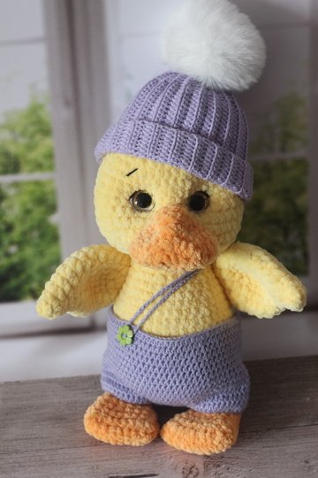 Plush Duckling Crochet Pattern