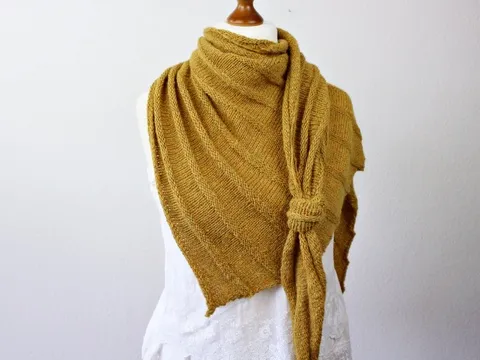 Knitting Pattern PDF Triangle Shawl – Easy Cozy Wrap for Beginners
