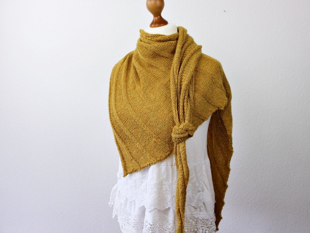 Strickanleitung Dreieckstuch einfach – gemütliches Tuch für Anfänger - Bild 2