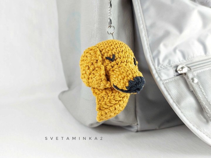 Golden Retriever Crochet Keychain Pattern – Amigurumi Dog Head Charm