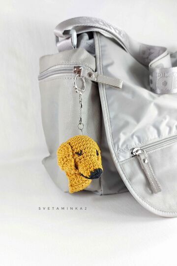 Golden Retriever Crochet Keychain Pattern – Amigurumi Dog Head Charm