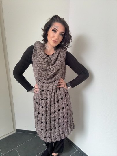 Häkelanleitung 1-Bobbel-Wendekleid "COFFEEHOODIE"