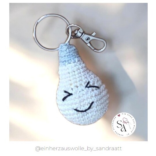 Crochet Pattern: Light Bulb Keychain