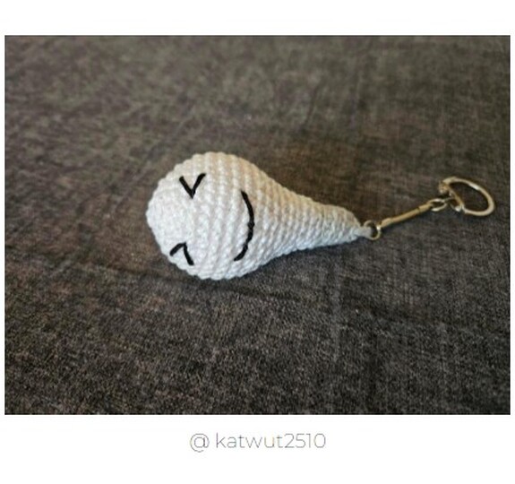 Crochet Pattern: Light Bulb Keychain