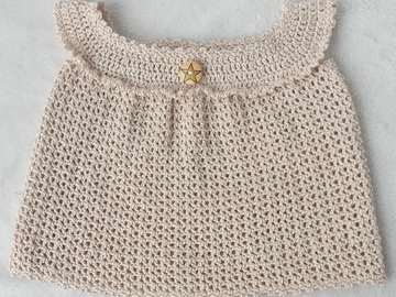 Häkelanleitung: Baby-Sommertop Nicky „V-Stitch Breeze“ – Nahtlos & leicht