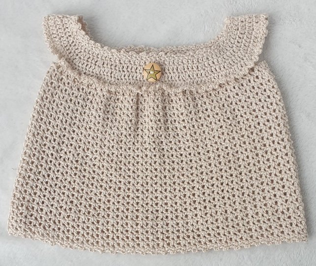 Häkelanleitung: Baby-Sommertop Nicky „V-Stitch Breeze“ – Nahtlos & leicht