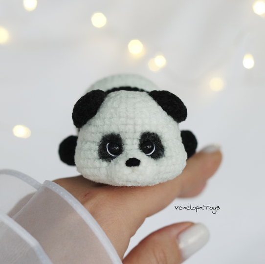 Mini Plush Panda Crochet Pattern, Small Amigurumi Panda PDF