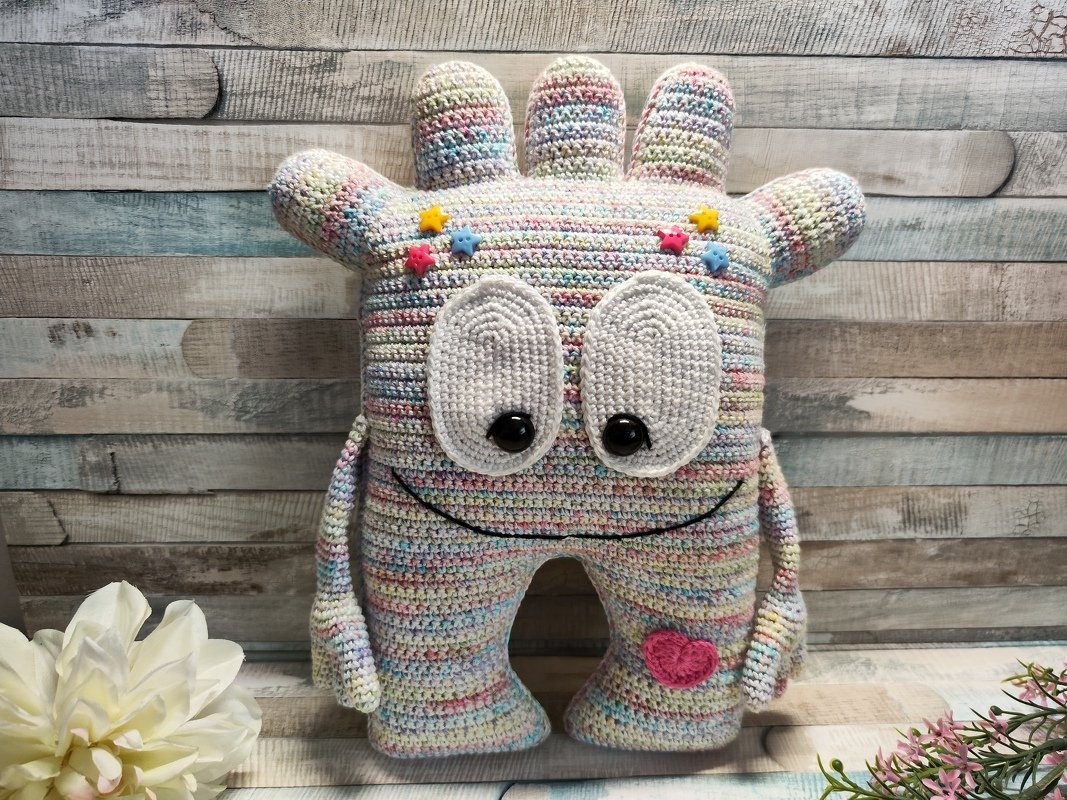 Häkelanleitung "Schmuse-Monsterle" (Dekokissen/Spieluhr) - Bild 3