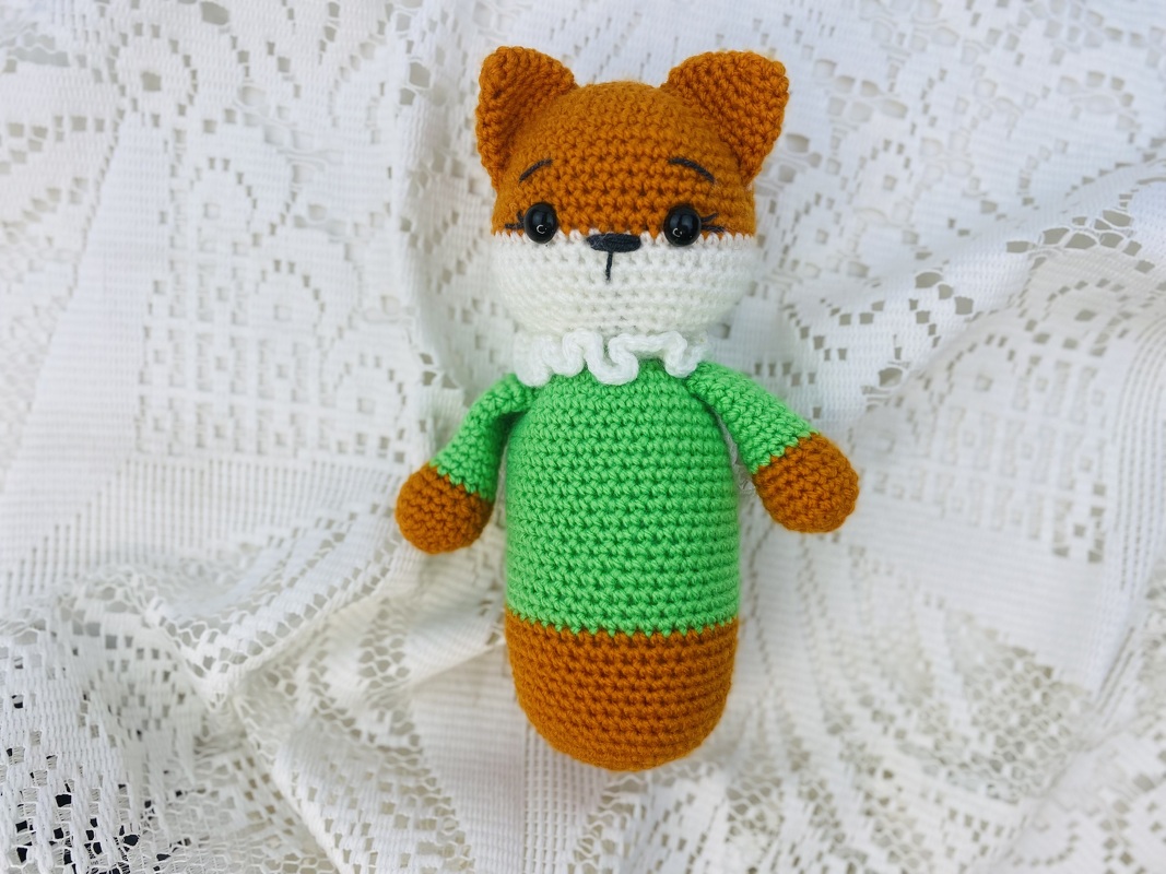 Fuchs-Kokon – Das erste Spielzeug (Häkelanleitung Amigurumi)