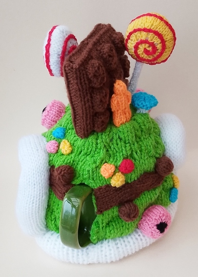TeaCosyFolk's Candy Wonderland Tea Cosy Knitting Pattern