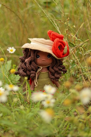 Mona Mohn Blumenfee Häkelanleitung