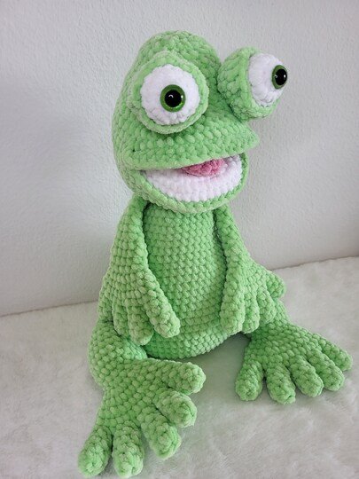 Häkelanleitung flauschiger Frosch