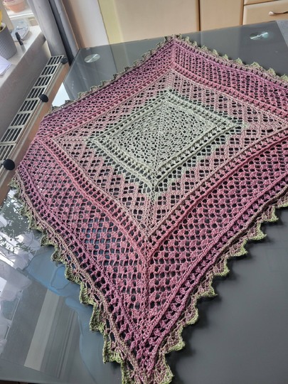 Crochet Pattern Tablecloth "Eudora" - Pattern in 3 Sizes