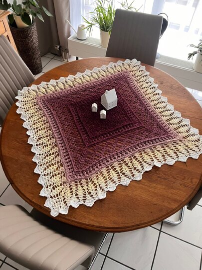 Crochet Pattern Tablecloth "Eudora" - Pattern in 3 Sizes