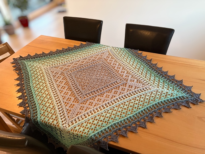 Crochet Pattern Tablecloth "Eudora" - Pattern in 3 Sizes