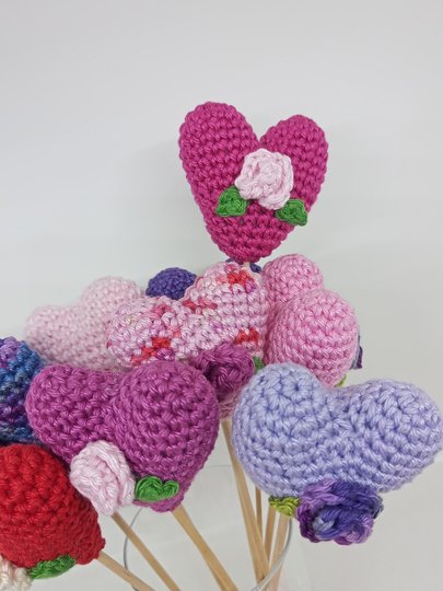 Herz auf Spieß - Blumenstecker Deko - Häkelanleitung
