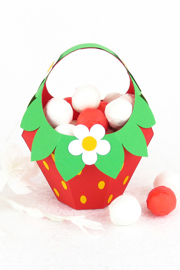 Kleine Geschenktasche für die Erdbeerzeit – Bastelvorlagen und Anleitung