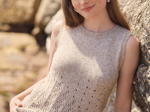 Top mit schräger Mustereinteilung