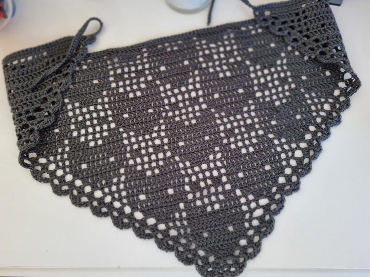 H7 Häkelanleitung für ein Kopftuch / Bandana „Katze“