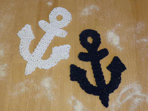 Häkelanleitung für eine maritime Anker-Applikation, Aufnäher