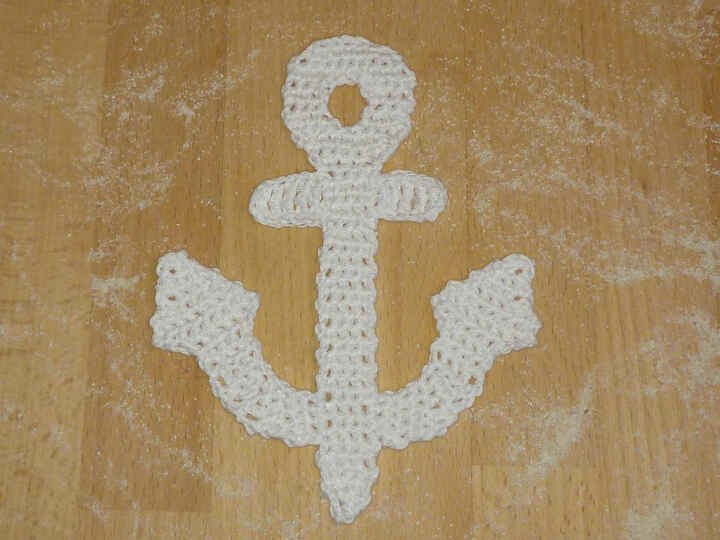 Häkelanleitung für eine maritime Anker-Applikation, Aufnäher