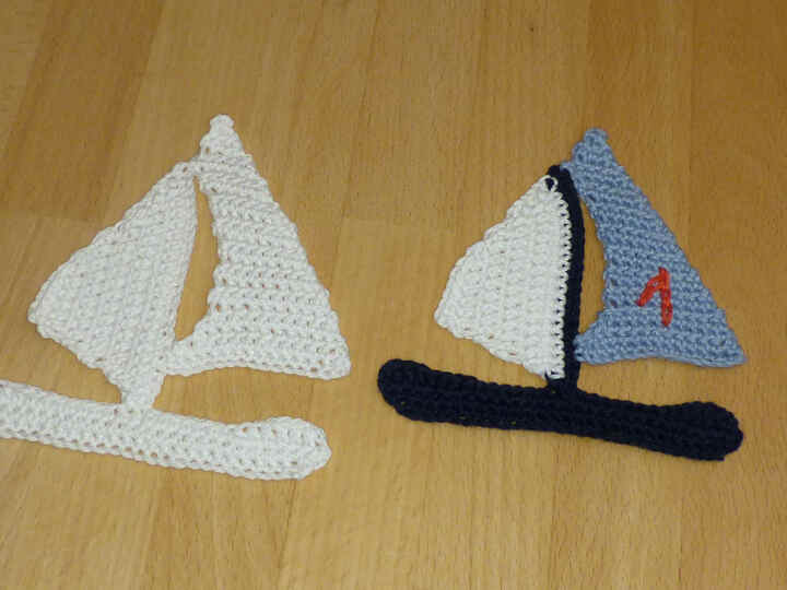 Häkelanleitung für eine maritime Segelboot-Applikation, Aufnäher