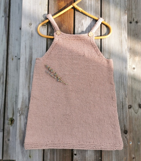 Girls dress knitting pattern | knitted summer dress for babys and children