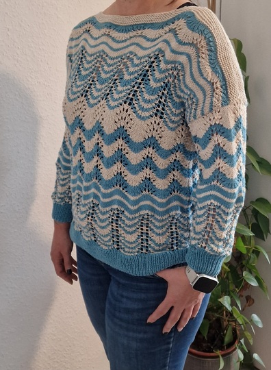Strickanleitung für den Pulli "Frühlingswelle"