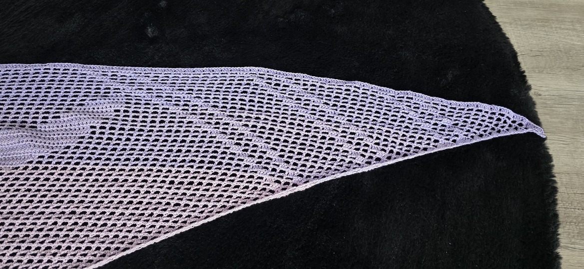 Stier (Sternzeichen), Häkeltuch, Motivtuch, Dreieckstuch