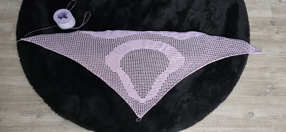 Stier (Sternzeichen), Häkeltuch, Motivtuch, Dreieckstuch