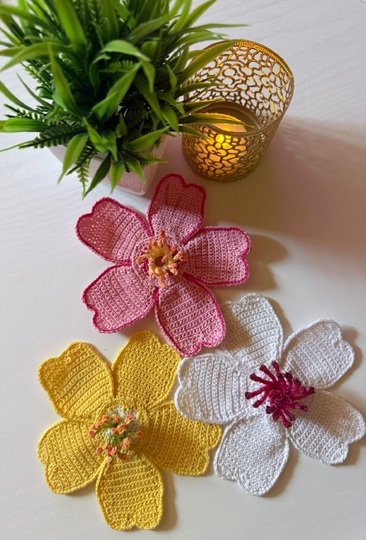 Häkelanleitung vielseitige Blume