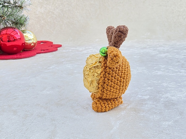 Häkelanleitung Pralinen-Elch „Süße Grüße“ – Liebevolles Mitbringsel