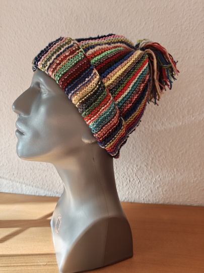 Kunterbunte Reste-Mütze - für eure Wollreste unter 3m ! (Anleitung)
