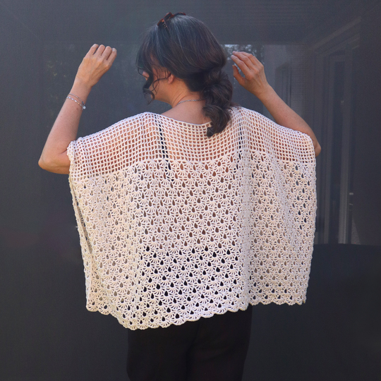 Oversize Crochet Shirt “Fabienne” – Airy Poncho-Style Top