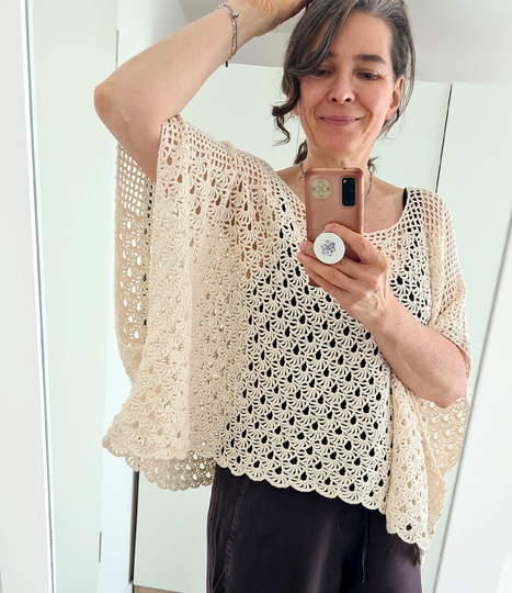 Oversize Crochet Shirt “Fabienne” – Airy Poncho-Style Top