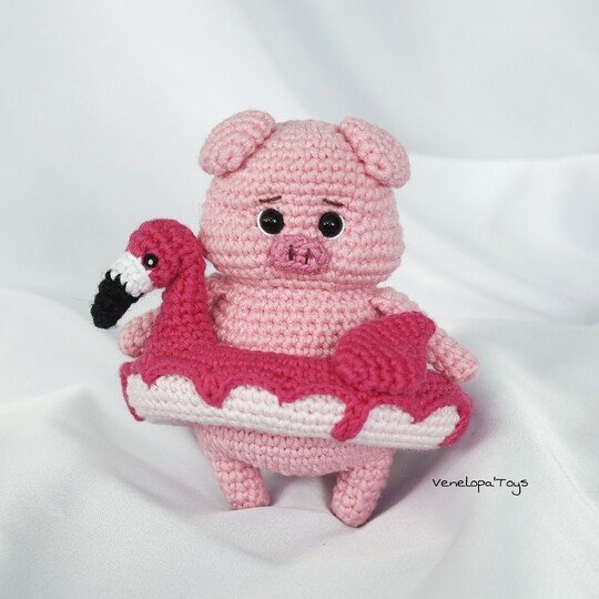 Amigurumi Piglet with Flamingo Pool Floaty - Crochet Pattern (PDF)