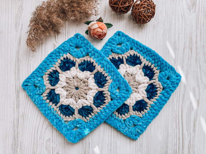 Crochet pattern plush granny square for baby blanket PDF and video